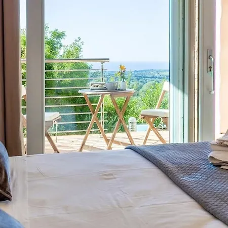 Emmeline Fronte Mare 5 6 Bagni Infinity Pool Wifi Per 12 Persone Villa