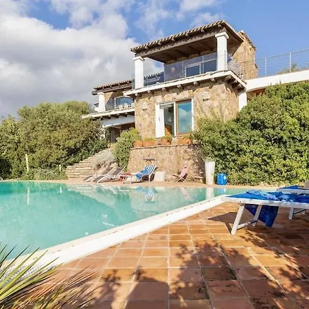 Emmeline Fronte Mare 5 6 Bagni Infinity Pool Wifi Per 12 Persone