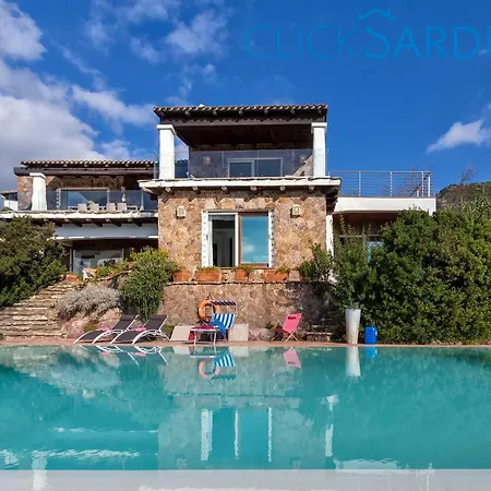Emmeline Fronte Mare 5 6 Bagni Infinity Pool Wifi Per 12 Persone