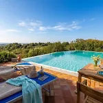 וילה Emmeline Fronte Mare 5 6 Bagni Infinity Pool Wifi Per 12 Persone אלגהרו