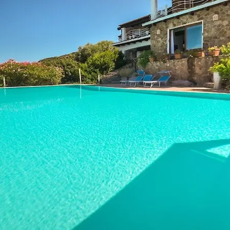 Emmeline Fronte Mare 5 6 Bagni Infinity Pool Wifi Per 12 Persone Alghero