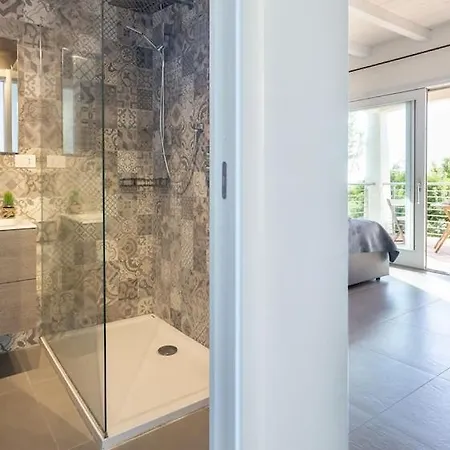 Emmeline Fronte Mare 5 6 Bagni Infinity Pool Wifi Per 12 Persone * Alghero