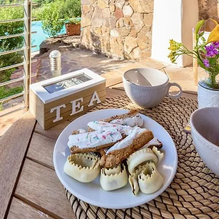 Emmeline Fronte Mare 5 6 Bagni Infinity Pool Wifi Per 12 Persone *