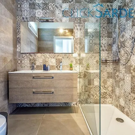 Emmeline Fronte Mare 5 6 Bagni Infinity Pool Wifi Per 12 Persone Villa