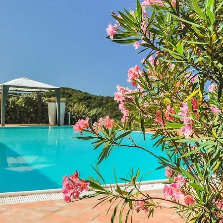 Villa Emmeline Fronte Mare 5 6 Bagni Infinity Pool Wifi Per 12 Persone