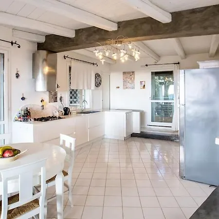 Emmeline Fronte Mare 5 6 Bagni Infinity Pool Wifi Per 12 Persone *