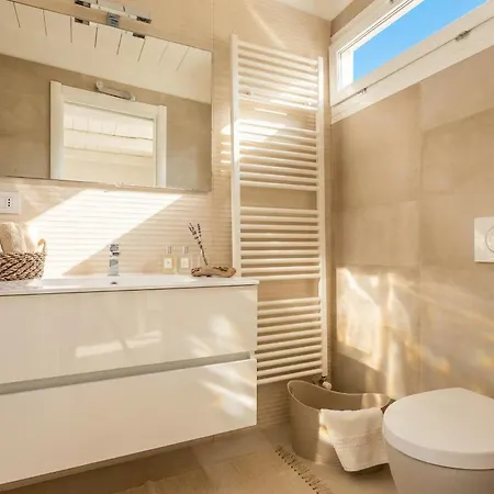 Villa Emmeline Fronte Mare 5 6 Bagni Infinity Pool Wifi Per 12 Persone Alghero