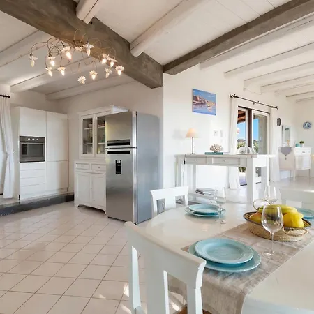 Emmeline Fronte Mare 5 6 Bagni Infinity Pool Wifi Per 12 Persone Villa *