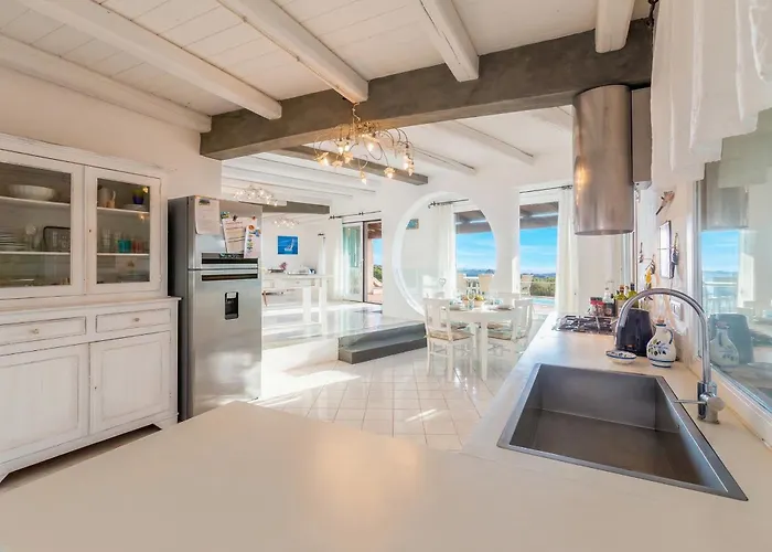 Emmeline Fronte Mare 5 6 Bagni Infinity Pool Wifi Per 12 Persone Villa *