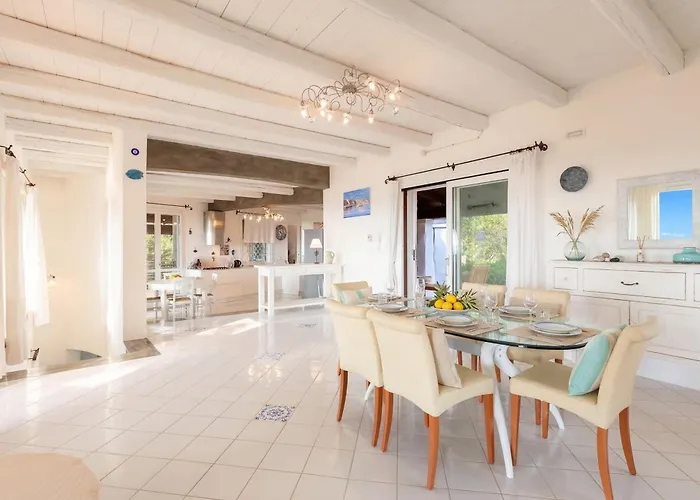 Villa Emmeline Fronte Mare 5 6 Bagni Infinity Pool Wifi Per 12 Persone Alghero