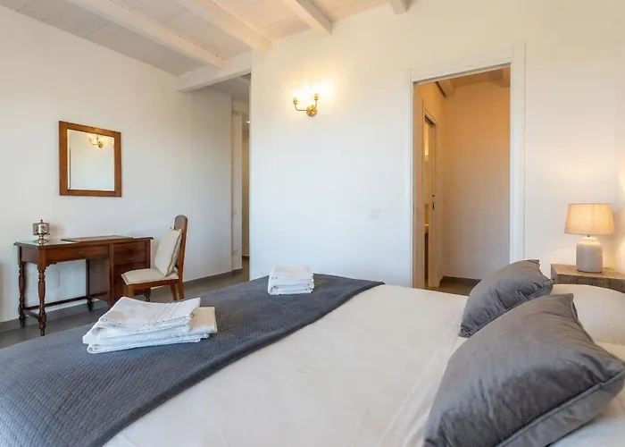 Villa Emmeline Fronte Mare 5 6 Bagni Infinity Pool Wifi Per 12 Persone