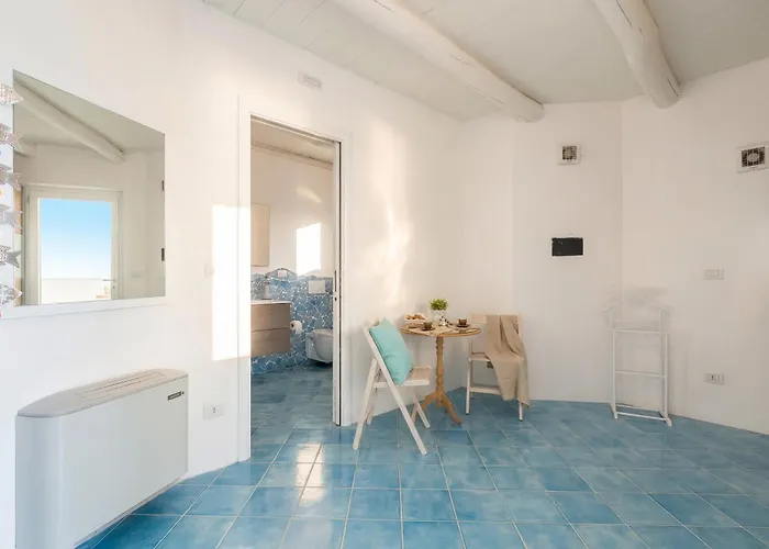 Emmeline Fronte Mare 5 6 Bagni Infinity Pool Wifi Per 12 Persone Villa *