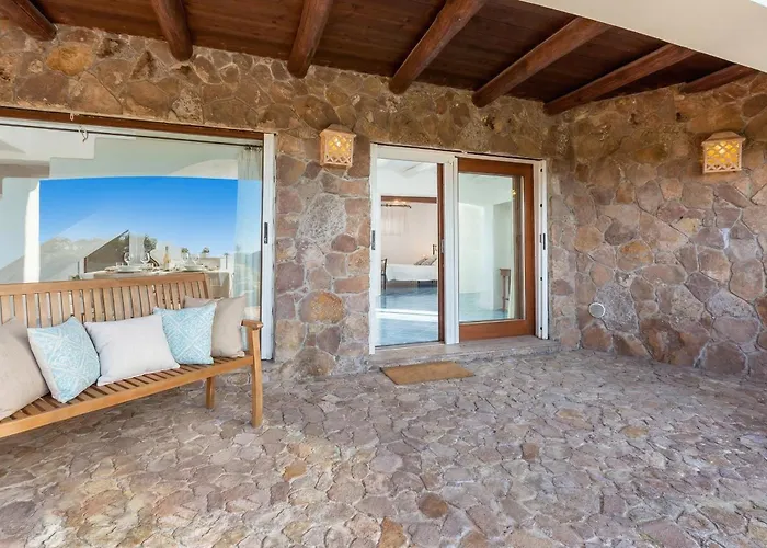 Emmeline Fronte Mare 5 6 Bagni Infinity Pool Wifi Per 12 Persone