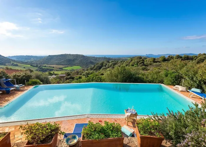 Emmeline Fronte Mare 5 6 Bagni Infinity Pool Wifi Per 12 Persone Villa Alghero