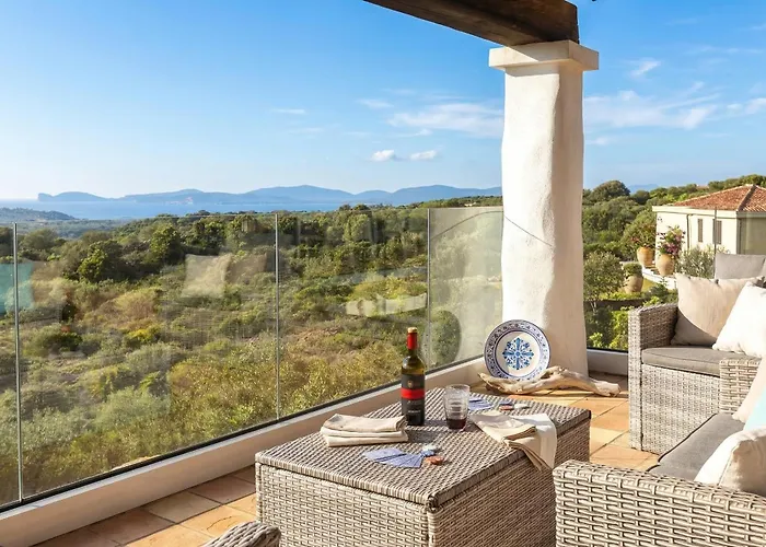 Emmeline Fronte Mare 5 6 Bagni Infinity Pool Wifi Per 12 Persone Villa