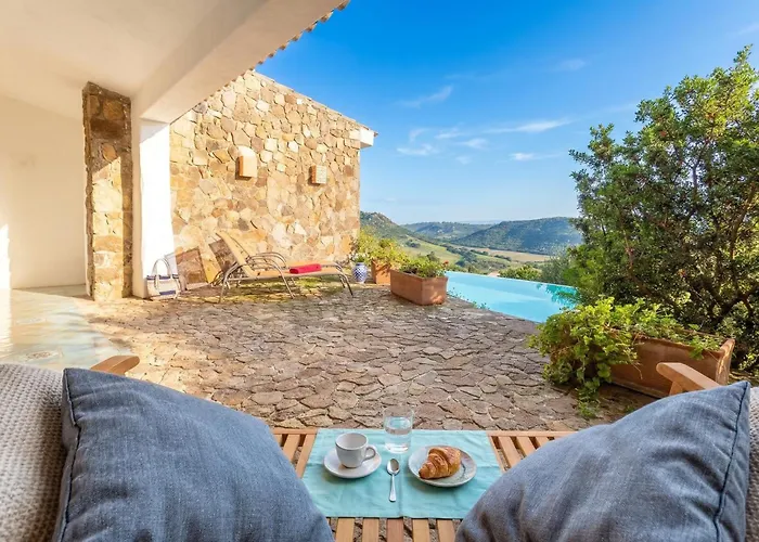 Villa Emmeline Fronte Mare 5 6 Bagni Infinity Pool Wifi Per 12 Persone Alghero